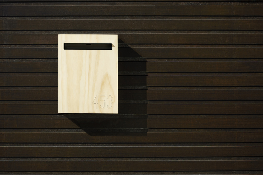 Javi letterbox