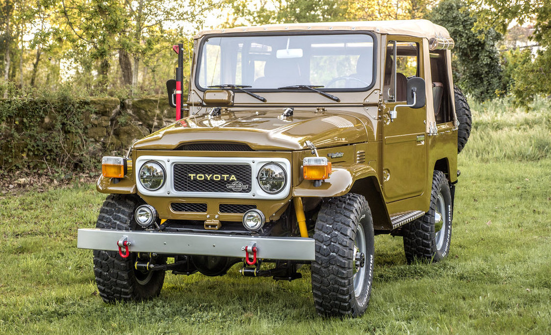 1982 TOYOTA LAND CRUISER BJ40 CONVERTIBLE BY LEGACY OVERLAND